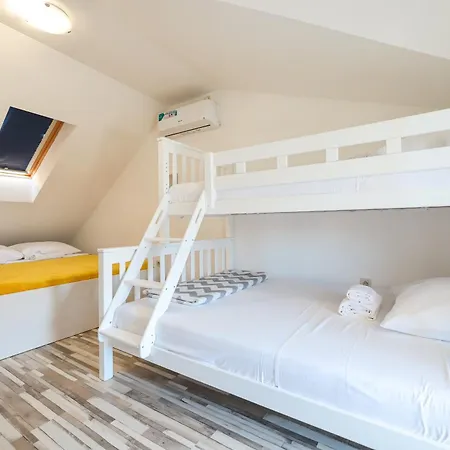 Vacation House Jakov *